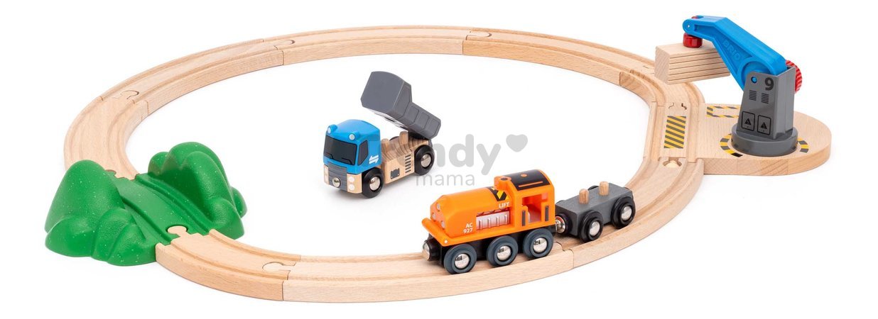 Drevená vláčikodráha s magnetickým žeriavom Štartovacia sada Starter Lift & Load Set BRIO 14 dielov s autíčkom a nákladným vlakom od 3 rokov BRIO0288 