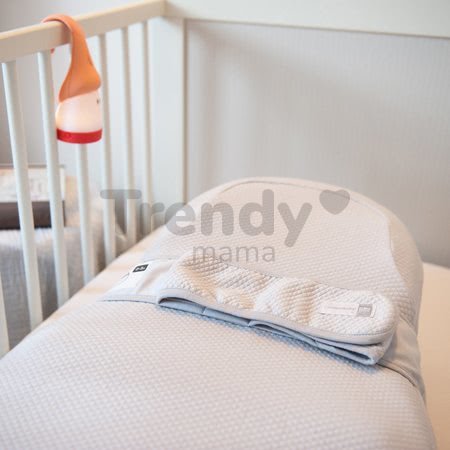 Poťah na hniezdo na spanie Cocoonababy® Red Castle Fleur de Coton ® šedý od 0 mes