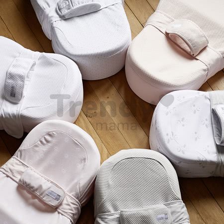 Poťah na hniezdo na spanie Cocoonababy® Red Castle Fleur de Coton ® biely od 0 mes