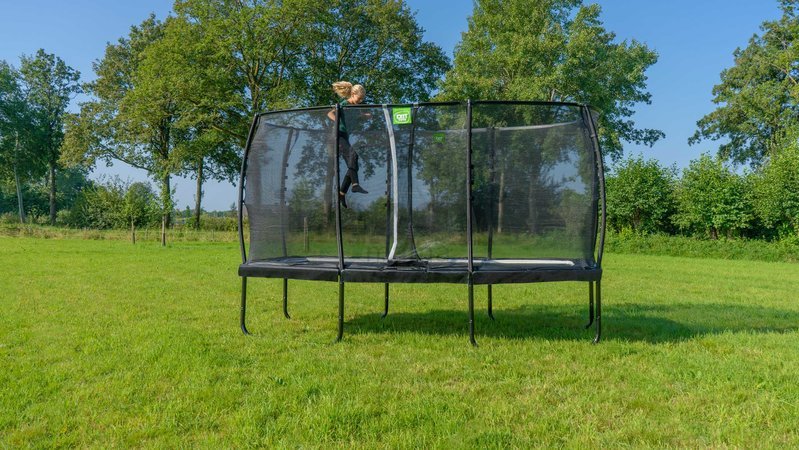 Trampolína s ochrannou sieťou Allure Premium  Exit Toys čierna 214*366 cm