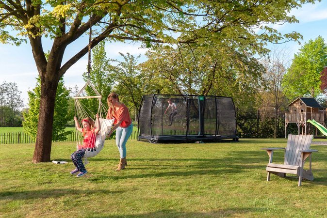 Trampolína s ochrannou sieťou Allure Premium  ground Exit Toys prízemná 244*427 cm čierna