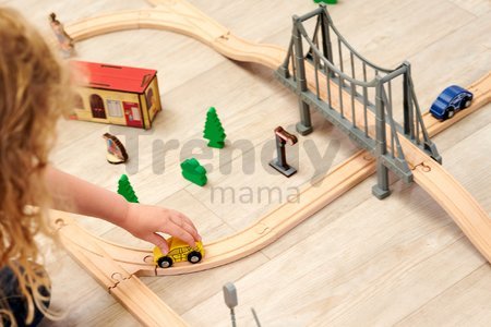 Drevená vláčikodráha Train Set with Bridge Eichhorn s rušňom vozňami mostom a doplnkami 55 dielov 500 cm dĺžka koľajníc