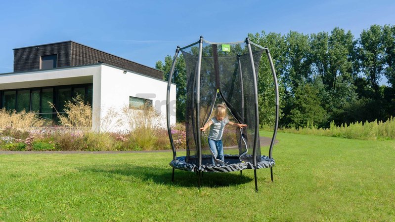 Trampolína s ochrannou sieťou Tiggy Junior trampoline Exit Toys priemer 140cm čierna