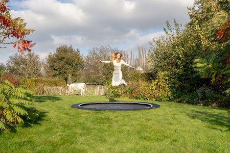 Trampolína Interra Ground Level Sports Trampoline Exit Toys prízemná 366 cm priemer s ventilačným systémom čierna