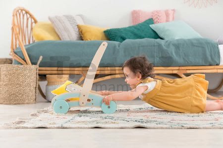 Drevené chodítko a kočík Wooden Baby Walker Pilow Corolle s mäkkým vankúšom pre bábiku od 12 mes