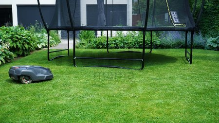 Ochranná zábrana pre trampolíny robotic lawnmower stopper L Exit Toys kovová nastaviteľná dĺžka 100-180 cm 2 kusy