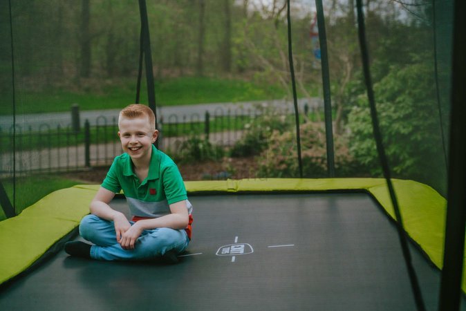 Trampolína s ochrannou sieťou Silhouette trampoline Exit Toys 244*366 cm zelená