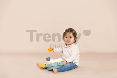 Didaktický košík s plachetnicou a skladacou vežou Awakenings and Bath Set Little Smoby s 8 kockami a 6 šálkami pre jemnú motoriku od 12 mes