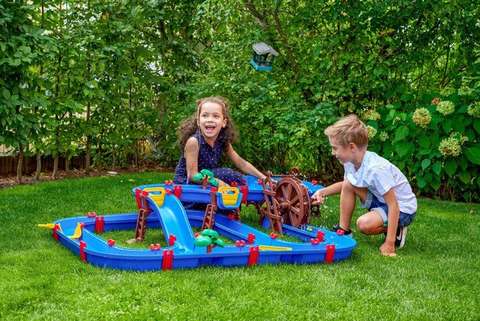 Vodná dráha Mega Water Wheel AquaPlay viacposchodová s vodným mlynom a šmykľavkou s loďkami figúrkami a doplnkami