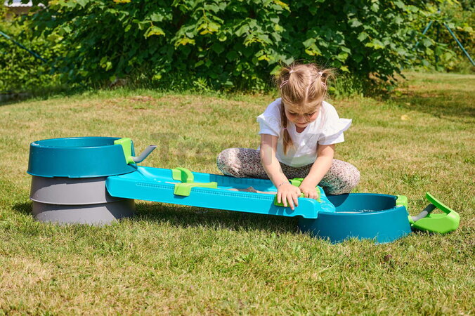 Vodná a bahenná dráha s dĺžkou 1,35 m Mudway Run AquaPlay so stavidlami a regulátorom prietoku s UV filtrom