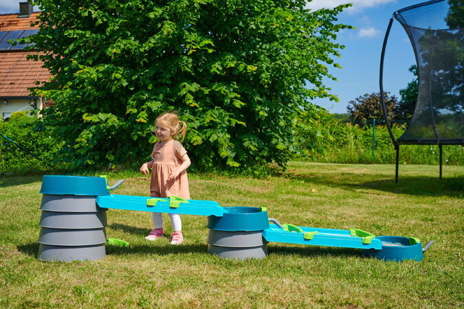 Vodná a bahenná dráha s dĺžkou 2,3 m Mudway Flow AquaPlay so stavidlami a regulátorom prietoku s UV filtrom