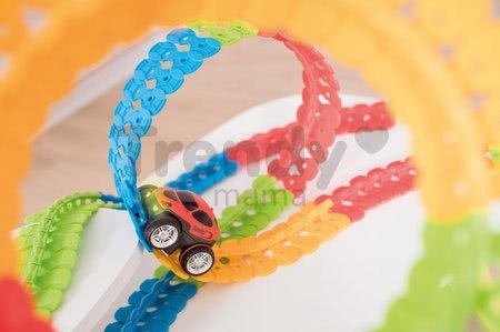 Flexibilná autodráha FleXtreme Discovery Set Smoby 184 dielov dráhy a 440 cm dlhá s elektronickým svietiacim autom od 4 rokov