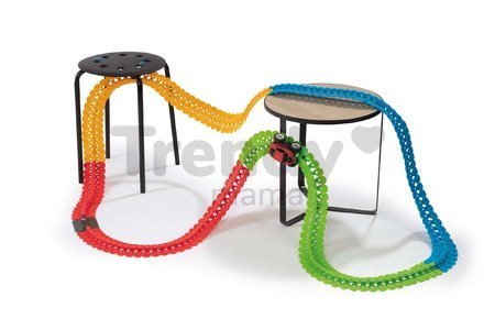 Flexibilná autodráha FleXtreme Discovery Set Smoby 184 dielov dráhy a 440 cm dlhá s elektronickým svietiacim autom od 4 rokov