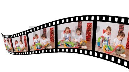 Flexibilná autodráha FleXtreme Discovery Set Smoby 184 dielov dráhy a 440 cm dlhá s elektronickým svietiacim autom od 4 rokov