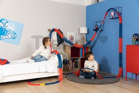 Flexibilná autodráha Spidey Marvel Flextrem Set Smoby s elektronickým autíčkom 184 dielov dráhy 4,40 m dĺžka s pavučinou od 4 rokov