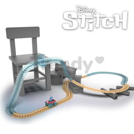 Flexibilná autodráha Flextreme Stitch Set Smoby s elektronickým autíčkom 184 dielov dráhy 4,4 m dĺžka od 4 rokov