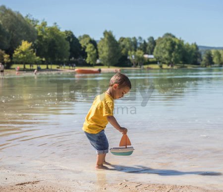 Plachetnica s didaktickým košíkom a vežou z cukrovej trstiny Bio Sugar Cane Smoby Green kolekcia v darčekovom balení od 12 mes