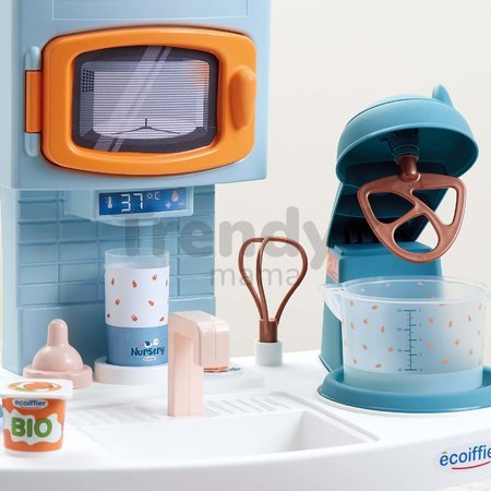 Kuchynka s jedálenským kútikom pre bábiku Nursery Écoiffier 11 doplnkov s chladničkou a mixérom od 18 mes