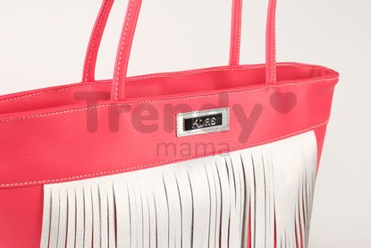 Elegantná kabelka z PVC Kbas so strapcami fuksiová