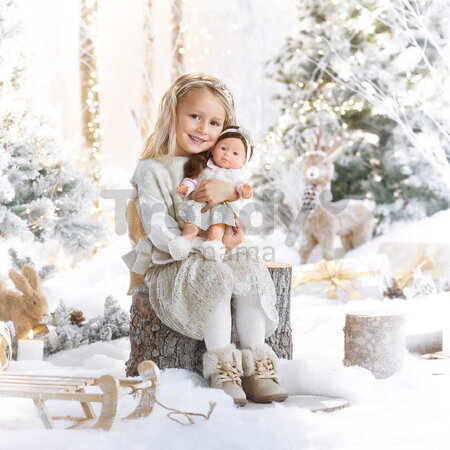 Bábika Elise Enchanted Woods Ma Corolle dlhé hnedé vlasy a modré žmurkajúce oči v zimnom outfite 36 cm