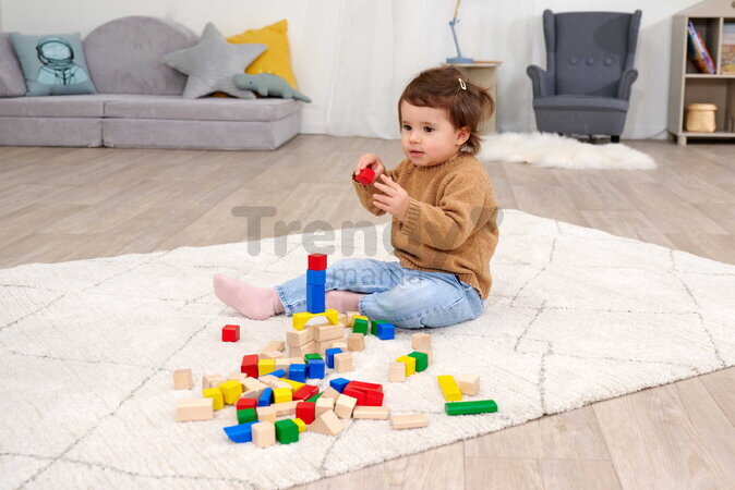 Drevené kocky Wooden Blocks Coloured Eichhorn farebné 75 kusov veľkosť 25 mm od 12 mes