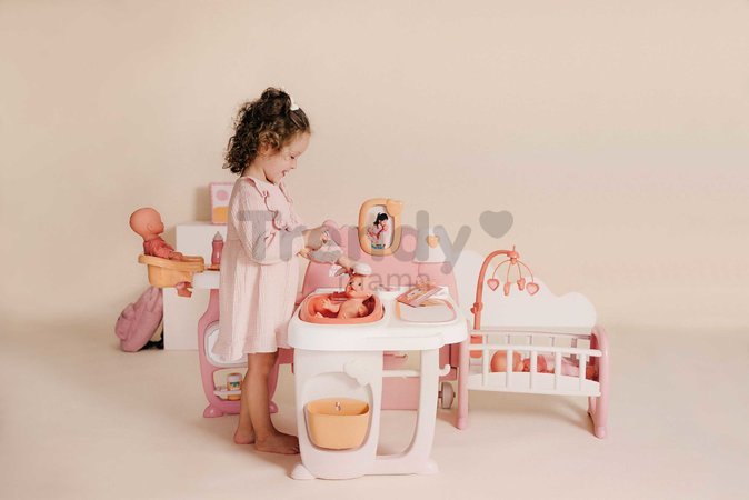 Domček pre bábiku trojkrídlový Large Doll´s Play Center Soft Baby Nurse Smoby kuchynka spáľňa a kúpelňa s 18 doplnkami
