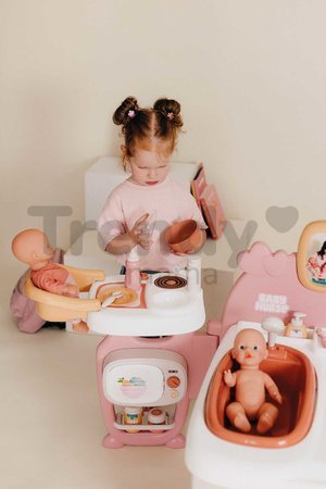 Domček pre bábiku trojkrídlový Large Doll´s Play Center Soft Baby Nurse Smoby kuchynka spáľňa a kúpelňa s 18 doplnkami
