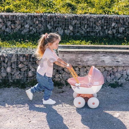 Hlboký kočík s textilom Pram Soft Baby Nurse Smoby pre 42 cm bábiku s 54 cm vysokou ergonomickou rúčkou od 18 mes