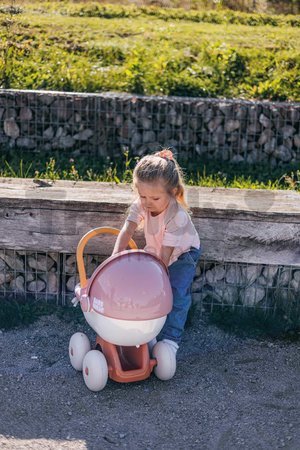 Hlboký kočík s textilom Pram Soft Baby Nurse Smoby pre 42 cm bábiku s 54 cm vysokou ergonomickou rúčkou od 18 mes
