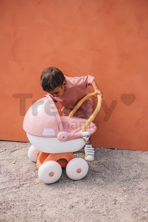 Hlboký kočík s textilom Pram Soft Baby Nurse Smoby pre 42 cm bábiku s 54 cm vysokou ergonomickou rúčkou od 18 mes