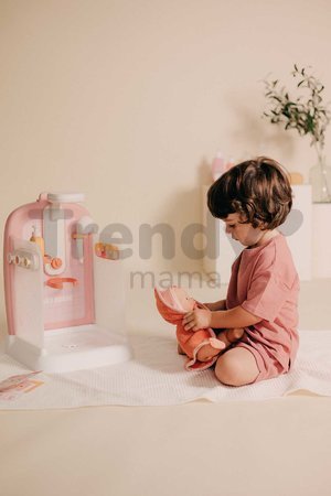 Kúpeľňa s funkčnou sprchou pre bábiky Shower Soft Baby Nurse Smoby s osuškou odnímateľnou sprchovou hlavicou a náučna brožúrka