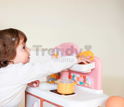 Kuchynka pre bábiku Baby Nurse Kitchen Smoby s varnou doskou a rúrou so 6 doplnkami od 18 mes