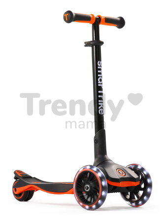 Kolobežka trojkolesová s rozšíriteľnou doskou Xtend Orange Scooter smarTrike skladacia s výškovo nastaviteľnými riadidlami a LED kolesami od 3 do 12 r
