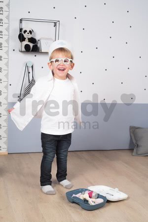 Zdravotnícky kufrík pre sestričku Baby Care Smoby s 19 doplnkami a nálepkami