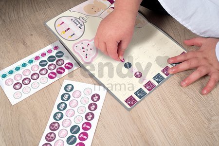 Zdravotnícky a prebaľovací pult Violette Baby Care Center Smoby s elektronickým displejom a 30 cm bábika s 25 doplnkami 68 cm výška
