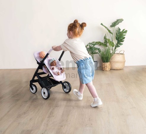 Kočík pre dvojičky s bezpečnostným pásom Twin Pushchair Pink Maxi Cosi&Quinny Smoby pre 42 cm bábiku s 64 cm ergonomickou rúčkou