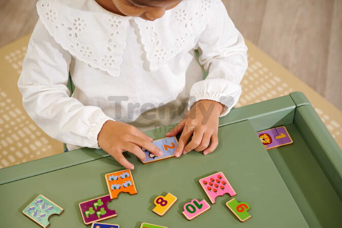 Drevené puzzle s číslami Games Numbers Account Eichhorn 20 dielikov s obrázkami zvieratiek a objektov od 24 mes
