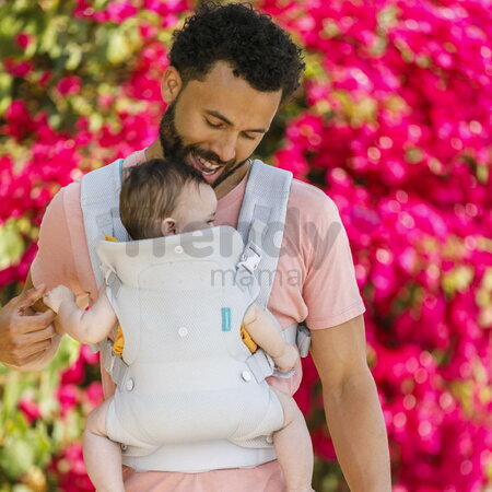 Nosič pre dieťa Flip 4v1 Light & Airy Convertible Carrier Infantino 4 spôsoby nosenia sivý od 3,6-14,5 kg od 0 mes