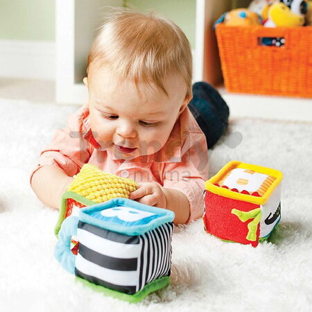 Textilné kocky s aktivitami Discover & Play Soft Blocks Infantino 4 kocky od 0 mes INF306606