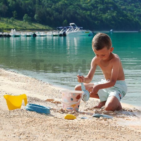 Vedro set s krhlou Mušľa Beach Écoiffier s lopatkou hrabličkami a formičkou (výška 17 cm) 6 dielov od 18 mes