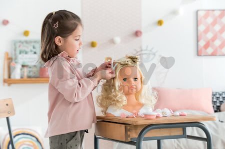 Kadernícka česacia hlava Hairdressing Head Corolle s krásne jemnými voňavými vláskami a 20 doplnkami od 3 rokov