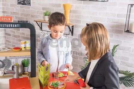 Reštaurácia s elektronickou kuchynkou Chef Corner Restaurant Smoby obojstranná s tečúcou vodou a špecialitami výškovo nastaviteľná 70 doplnkov