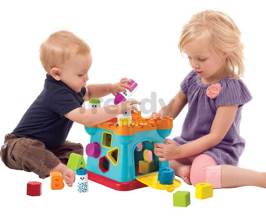 Hrad s vkladacími tvarmi Activity Shape Sorting Castle Infantino s počítadlom od 12 mes
