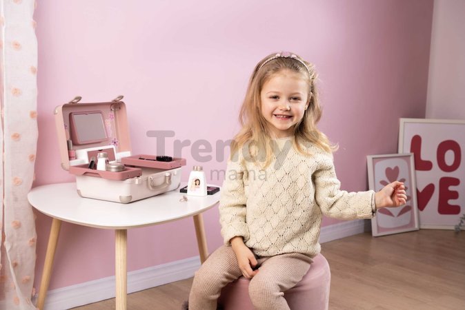 Kozmetický kufrík s kaderníctvom My Beauty Vanity 3v1 Smoby a nechtové štúdio s 13 doplnkami