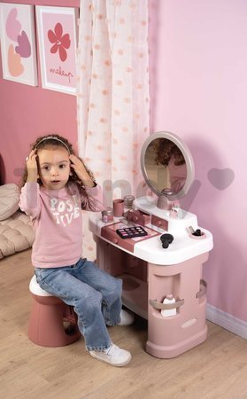 Kozmetický stolík s nastaviteľným zrkadlom My Beauty Dressing Table Smoby so stoličkou a 15 skrášľujúcimi doplnkami