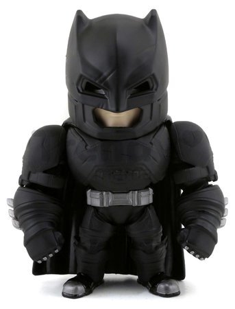 Figúrka zberateľská Armored Batman Jada kovová so svietiacimi očami a vymeniteľným brnením výška 15 cm