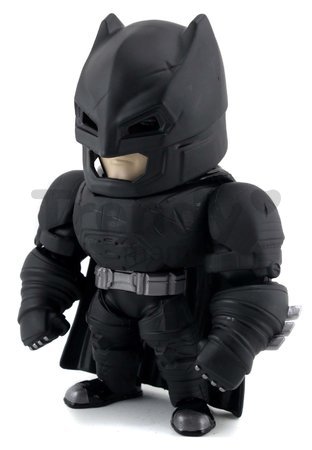 Figúrka zberateľská Armored Batman Jada kovová so svietiacimi očami a vymeniteľným brnením výška 15 cm