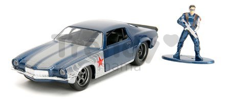 Autíčko Chevrolet Camaro 1973 Marvel Jada kovové s otvárateľnými dverami a figúrka Winter Soldier dĺžka 14 cm 1:32