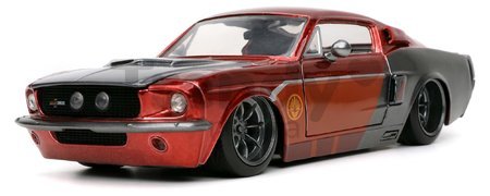 Autíčko Marvel 1967 Shelby GT-500 Jada kovové s otvárateľnými časťami a figúrkou Star Lord dĺžka 20 cm 1:24