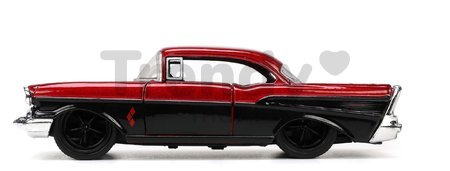 Autíčko DC Chevy Bel Air 1957 Jada kovové s otvárateľnými dverami a figúrkou Harley Quinn dĺžka 13 cm 1:32